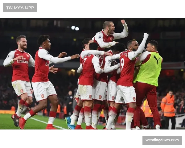 约克雷斯背身拿球能力提升 阿森纳前锋适应对抗强度