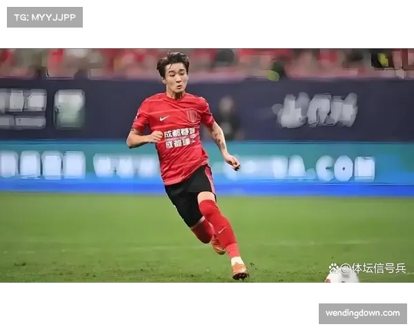 成都蓉城四月全胜领跑，攻入15球仅失3球展现统治力